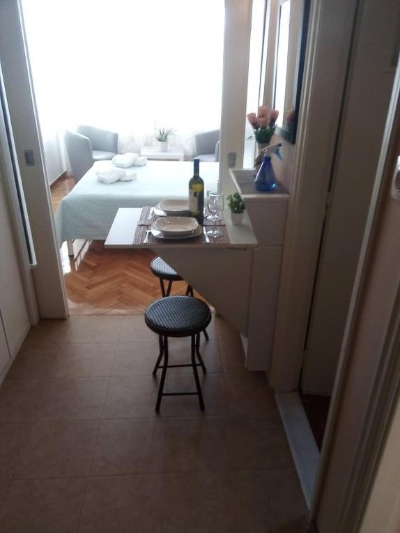 Sylvia' S Apartments Ateny Zewnętrze zdjęcie